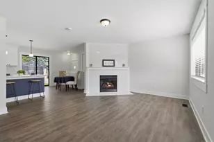 11835 Arcola St, Livonia, MI 48150 - Photo 4