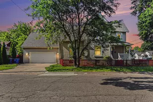302 W Frank St, Kalamazoo, MI 49007 - Photo 2