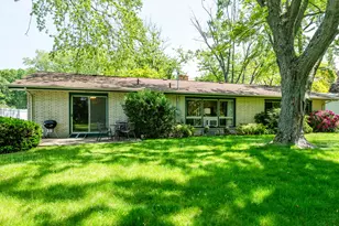 2848 Marilyn Dr, Saint Joseph, MI 49085 - Photo 30
