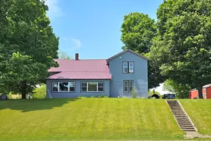58636 M-40, Jones, MI 49061 - Photo 2