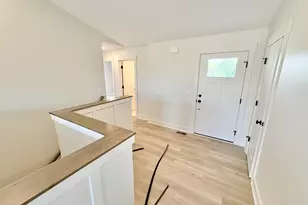 739 Goldenfield Dr, Byron Center, MI 49315 - Photo 14