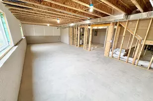 720 Sunfield Dr, Byron Center, MI 49315 - Photo 22