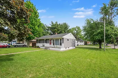 319 W North Street, Paw Paw, MI 49079 - Photo 24