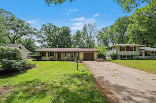 15131 Deremo St, Grand Haven, MI 49417 - Photo 18