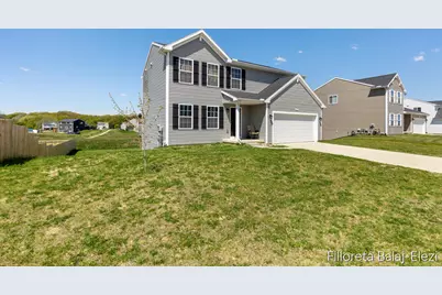 467 Oak View Drive, Middleville, MI 49333 - Photo 2
