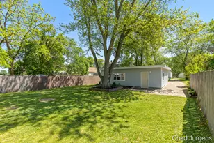 841 Harding St NW, Grand Rapids, MI 49544 - Photo 6