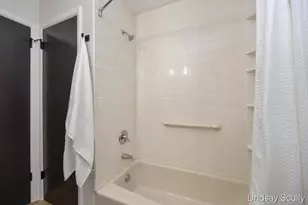 5249 Newcastle Dr SE, Kentwood, MI 49508 - Photo 16