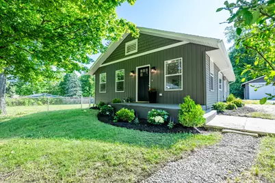 6027 Superior Street, Coloma, MI 49038 - Photo 4