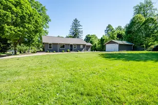 6027 Superior St, Coloma, MI 49038 - Photo 2