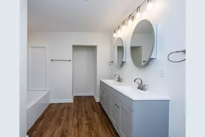 6027 Superior Street, Coloma, MI 49038 - Photo 8