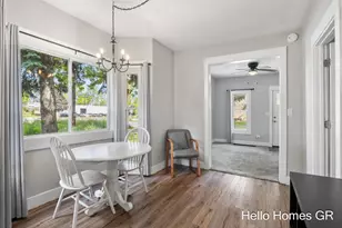 242 Matilda St NE, Grand Rapids, MI 49503 - Photo 10