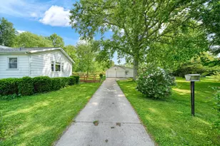 225 Center Ct, Jackson, MI 49201 - Photo 26