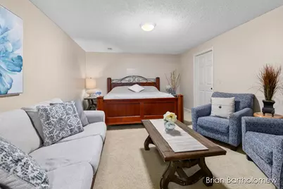 2657 Leffingwell Avenue NE, Grand Rapids, MI 49525 - Photo 18