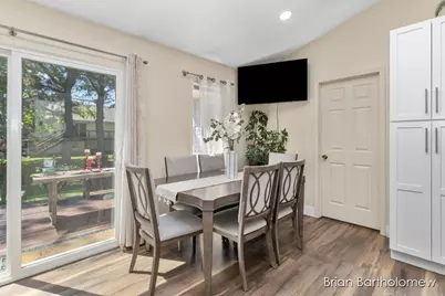 2657 Leffingwell Avenue NE, Grand Rapids, MI 49525 - Photo 8