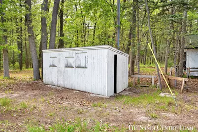6633 Bass Lake Boulevard, Pentwater, MI 49449 - Photo 52