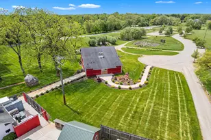 8540 Island Lake Rd, Dexter, MI 48130 - Photo 46