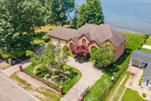 2647 Lake Shore Dr, Niles, MI 49120 - Photo 4