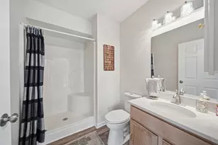 822 W Barrington Cir, Jackson, MI 49203 - Photo 26