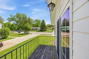 1680 Tudor Dr, Ann Arbor, MI 48103 - Photo 12