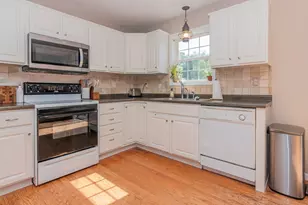 50005 Meadow Oak Trail, Mattawan, MI 49071 - Photo 12