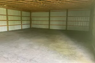 7052 E Dr N, Battle Creek, MI 49014 - Photo 6