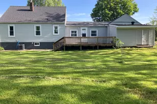 7052 E Dr N, Battle Creek, MI 49014 - Photo 2