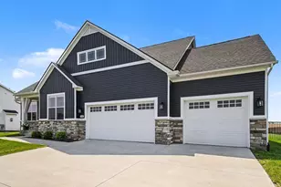 11267 Sand Hill Dr, Grass Lake, MI 49240 - Photo 2