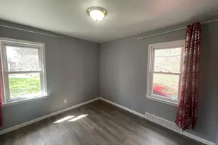 7387 Minock St, Detroit, MI 48228 - Photo 6
