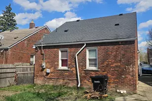 7387 Minock St, Detroit, MI 48228 - Photo 4