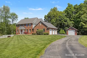 7085 Hidden Ridge Dr SE, Grand Rapids, MI 49546 - Photo 1