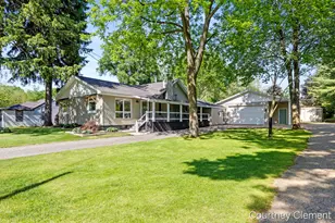 4996 Division Ave N, Comstock Park, MI 49321 - Photo 2