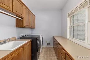 4380 Michigan St NE, Grand Rapids, MI 49525 - Photo 28