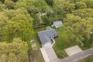 900 Andree Rd, Muskegon, MI 49445 - Photo 2