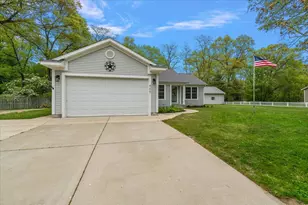 900 Andree Rd, Muskegon, MI 49445 - Photo 48