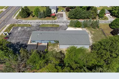 5100 E Apple Avenue, Muskegon, MI 49442 - Photo 8