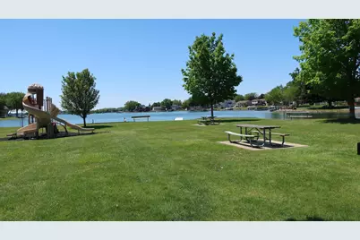 106 Orourke Court, Brooklyn, MI 49230 - Photo 10