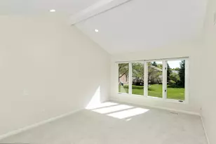 37743 Avon Ln, Farmington Hills, MI 48331 - Photo 14