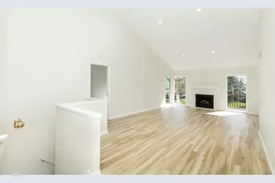 37743 Avon Lane, Farmington Hills, MI 48331 - Photo 4