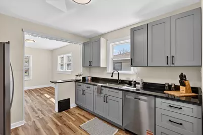1047 Eastern Avenue NE, Grand Rapids, MI 49503 - Photo 18