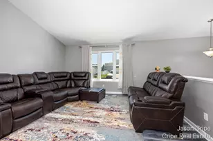 1783 Durango Ct SW, Wyoming, MI 49519 - Photo 4