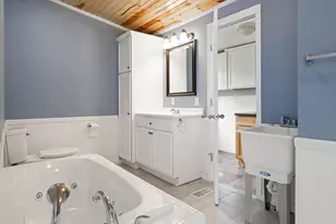 10810 S Orchard Way, Traverse City, MI 49684 - Photo 16