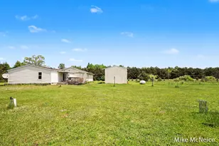 2079 W McMillan Rd, Muskegon, MI 49445 - Photo 30