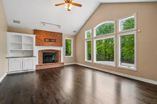 1819 Brookview Dr, Saline, MI 48176 - Photo 16