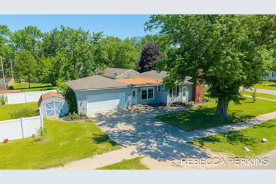 286 Dartmouth Avenue, Holland, MI 49423 - Photo 1