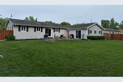 16124 Eskes Street, Lansing, MI 48906 - Photo 2