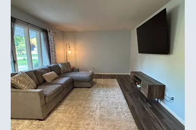 16124 Eskes Street, Lansing, MI 48906 - Photo 8