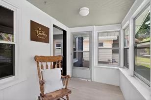 131 Park Dr, Jackson, MI 49203 - Photo 6