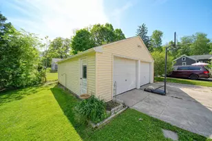219 S Main St, Concord, MI 49237 - Photo 36