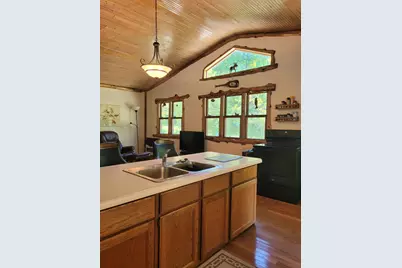 7517 Lake Drive, Reading, MI 49274 - Photo 10