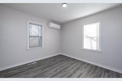1309 Agard Avenue, Benton Harbor, MI 49022 - Photo 10